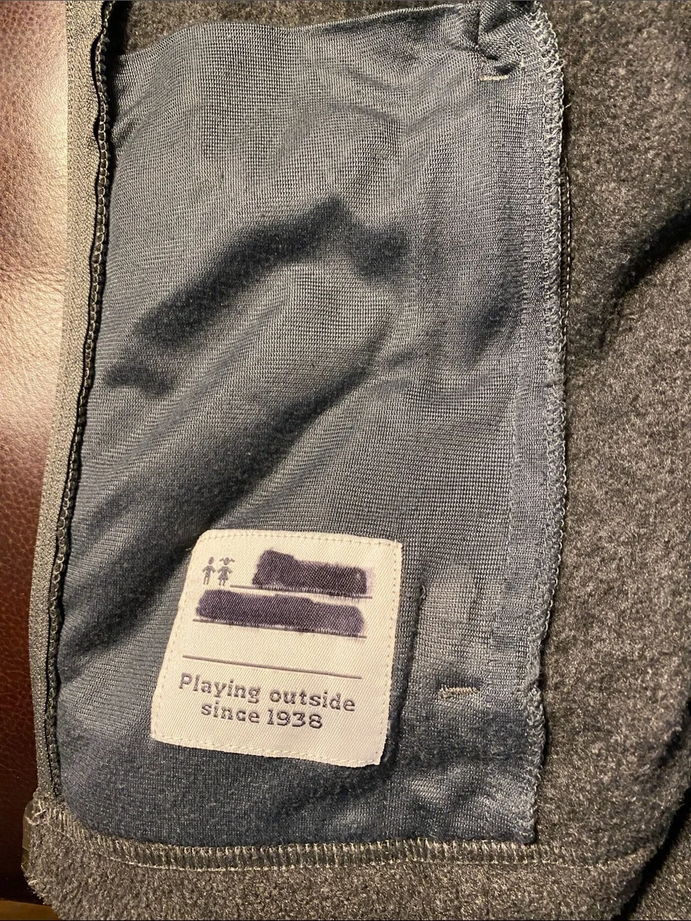 Columbia Kids Size S (8) Gray/Dark Grey Fleece Jacket!